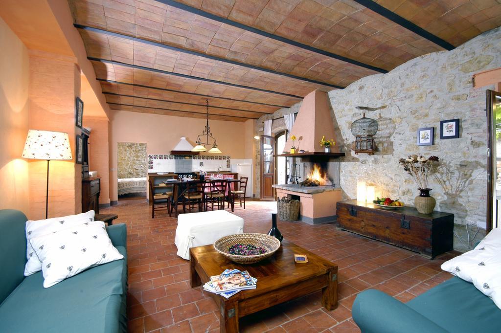 Agriturismo San Lorenzo Della Rabatta Cenerente Room photo